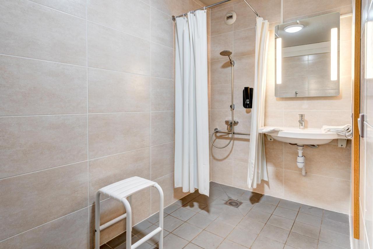 B&B Hotel Louveciennes Le Port-Marly Eksteriør billede