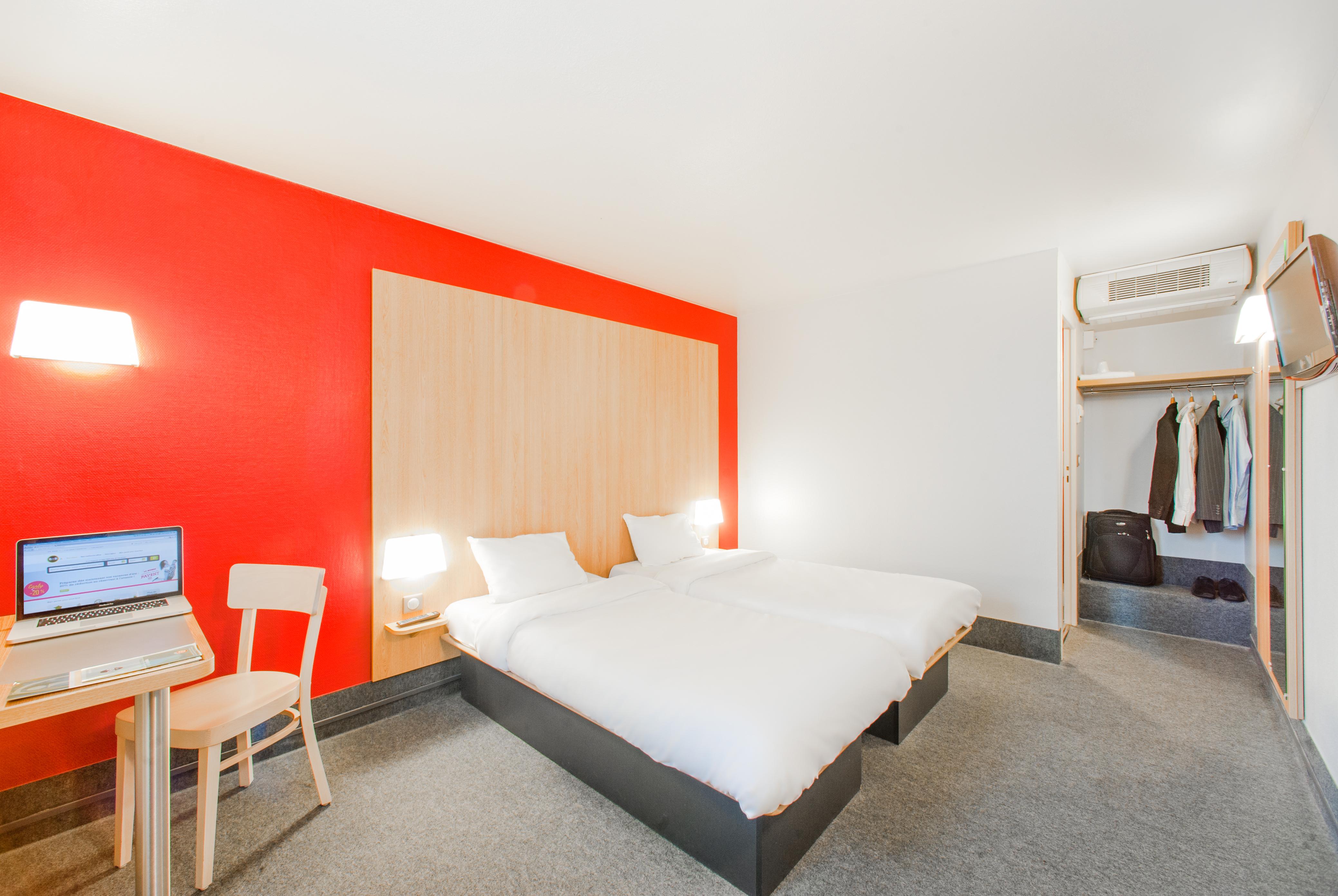 B&B Hotel Louveciennes Le Port-Marly Eksteriør billede