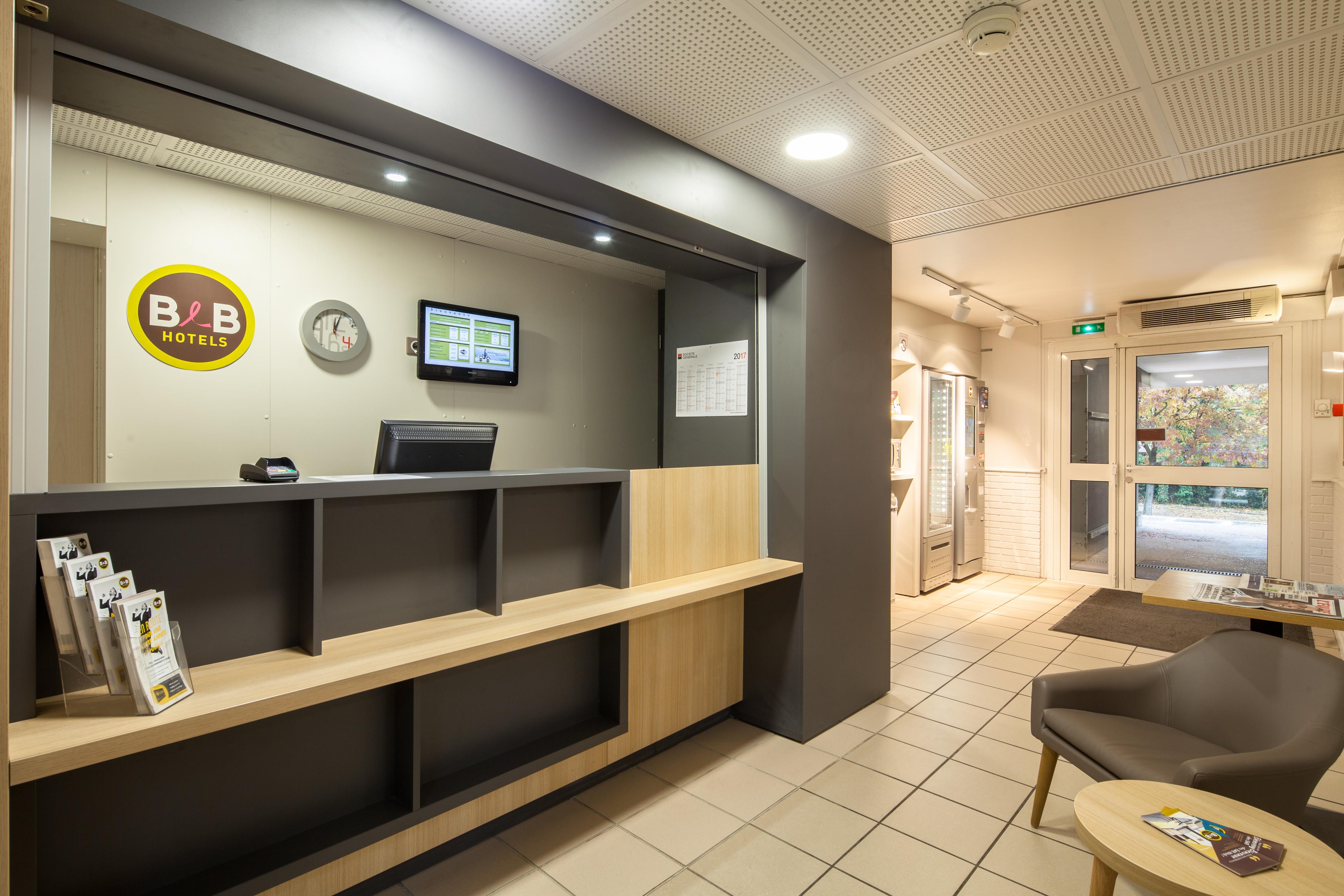B&B Hotel Louveciennes Le Port-Marly Eksteriør billede