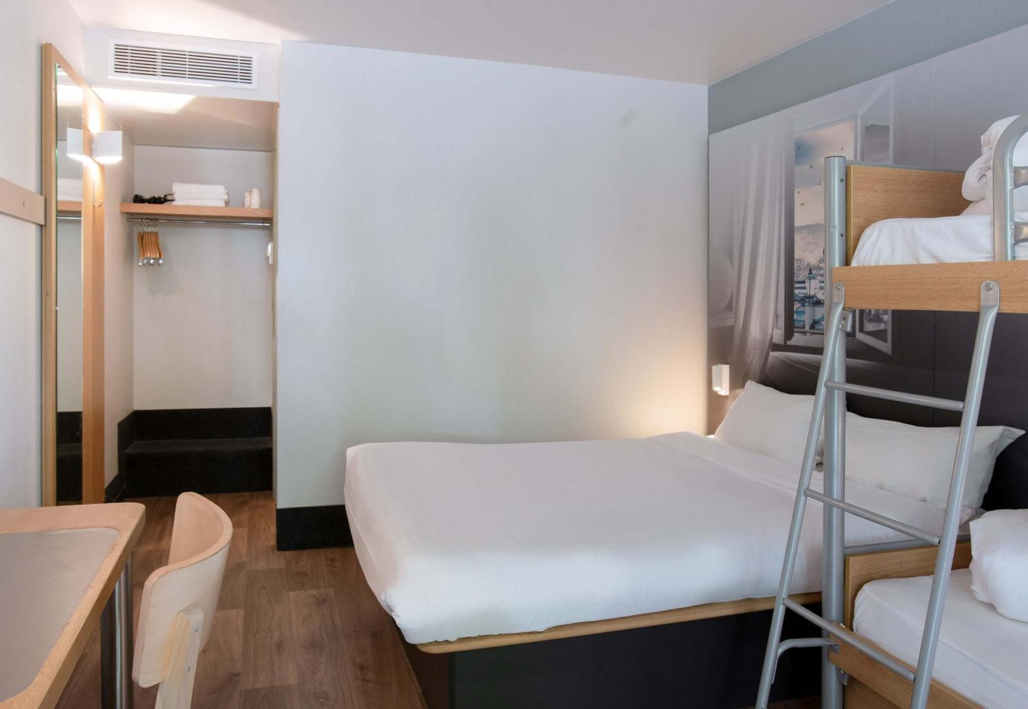 B&B Hotel Louveciennes Le Port-Marly Eksteriør billede